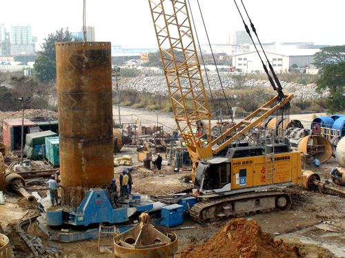 <a href=http://www.m.js-tour.com target=_blank class=infotextkey>螺旋焊接鋼管</a>