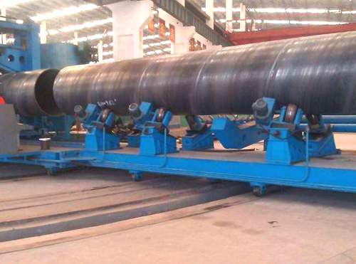 螺旋<a href=http://www.m.js-tour.com target=_blank class=infotextkey>焊接鋼管</a>生產現場